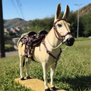 Miniatura Mula com Arreio Banana Completo – Artesanal